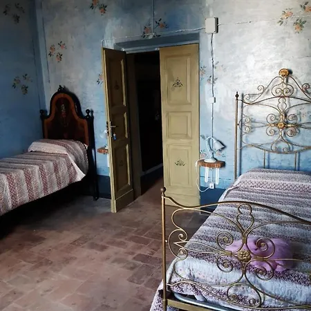 Palazzo Tuemi *