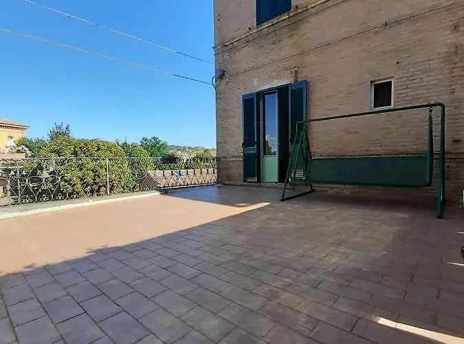 Palazzo Tuemi Castelplanio